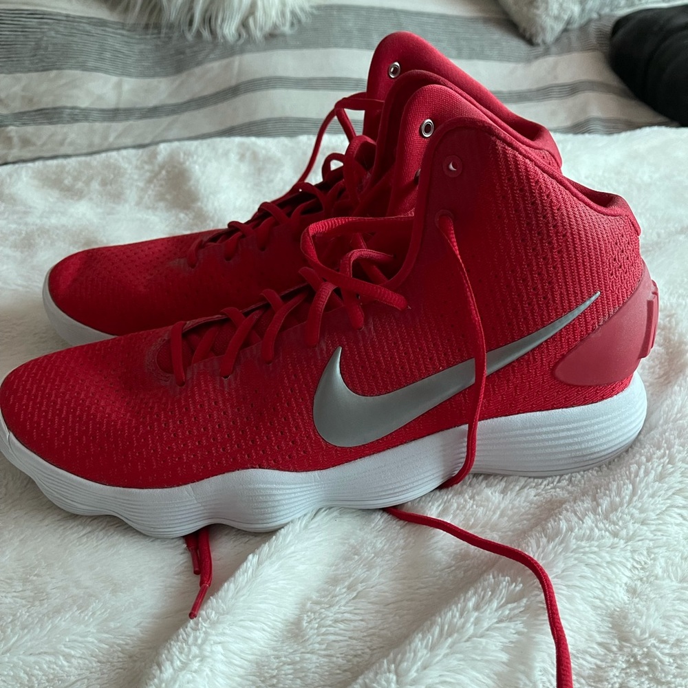 Nike Hyperdunks 2017